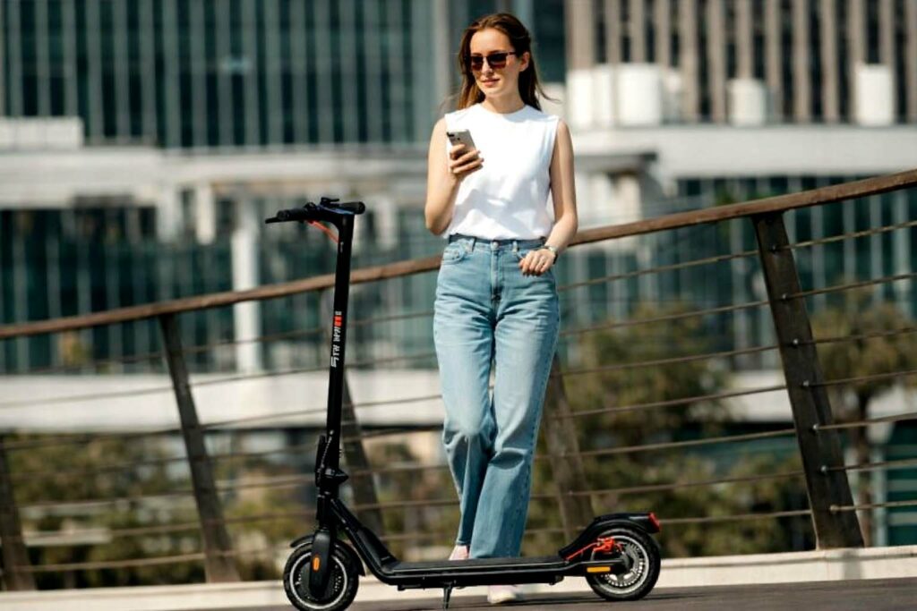 Cesta kolobežky časom