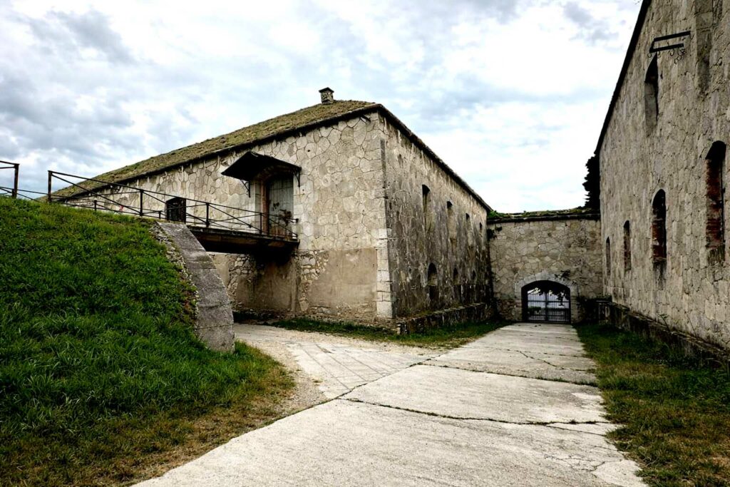 Pevnosť proti času